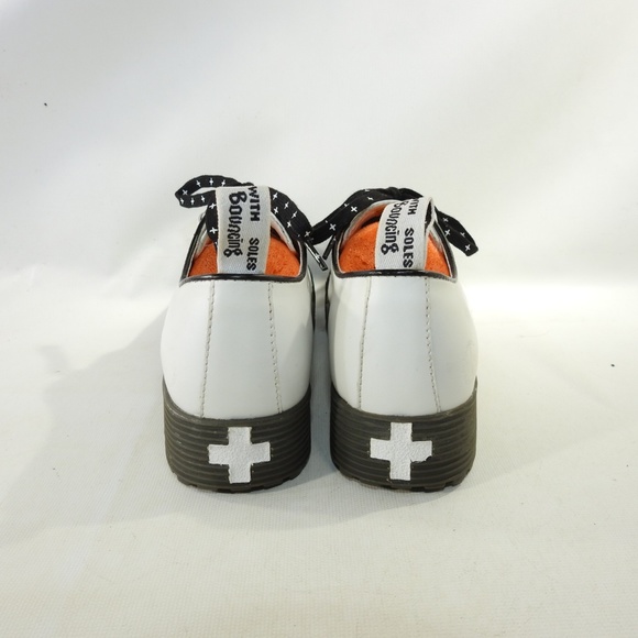 Dr. Martens 12386 Size 5 White Casual Mens C1C A30